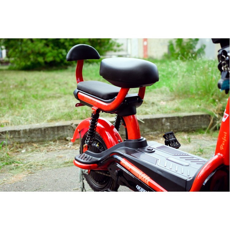 Электроскутер AVM DELTA PRO (Li-ion АКБ, Быстросъем) Электроскутер AVM DELTA PRO (Li-ion АКБ, Быстросъем)